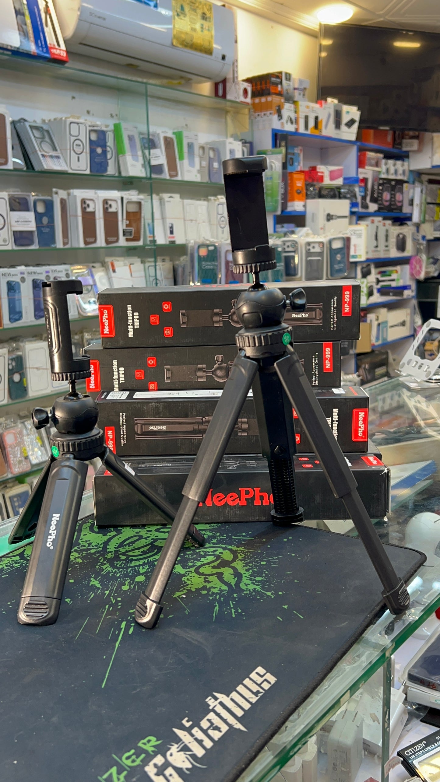 Mobile stand /vloger stand /Tbale stand